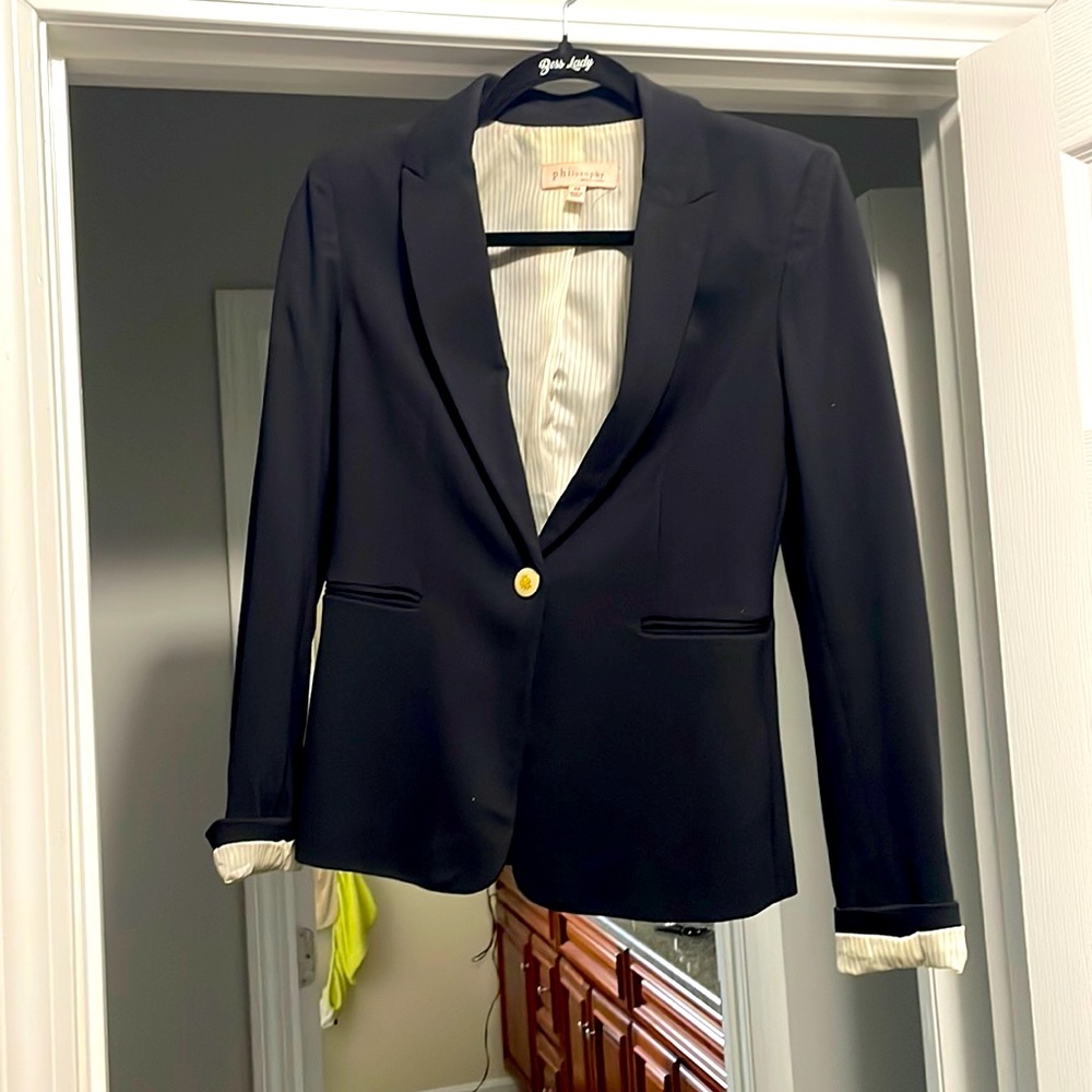 Single button blazer
